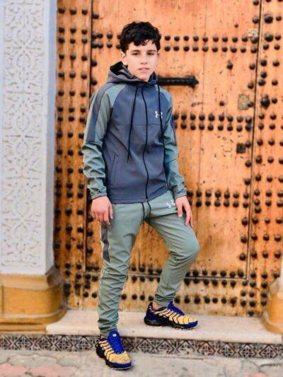 UNDER ARMOUR كيطمة ولاد  بلقب