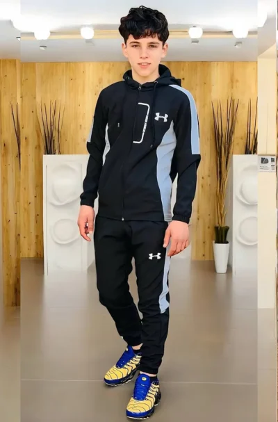 Survettement UNDER ARMOUR